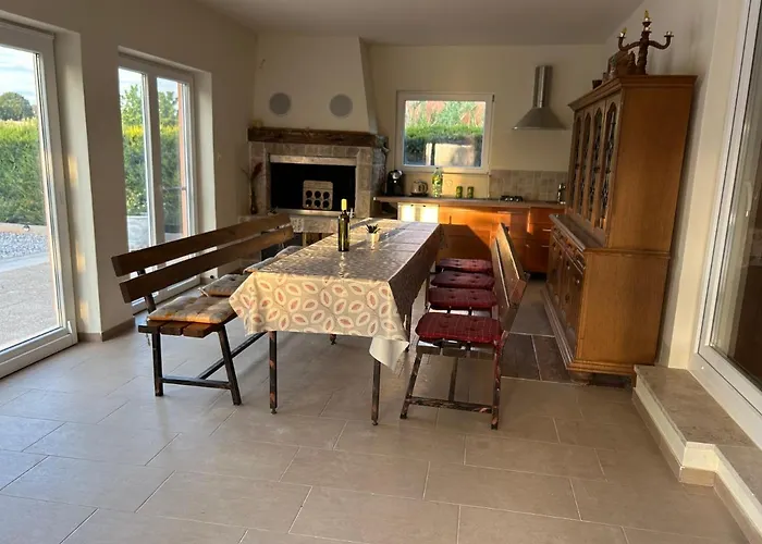Casa vacanze Dora House With Wifi And Outdoor Swimming Pool *