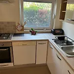 Dora House With Wifi And Outdoor Swimming Pool Vikendica Pula