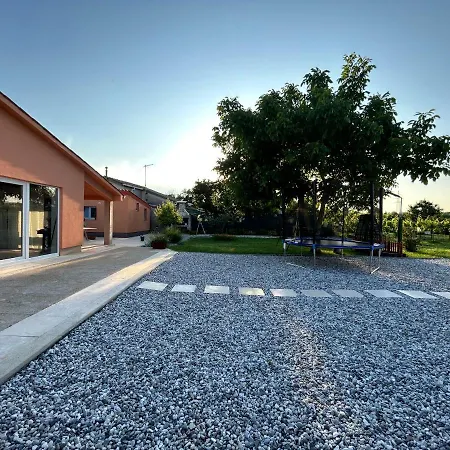 Ferienhaus Dora House With Wifi And Outdoor Swimming Pool Pula
