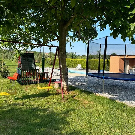 Dora House With Wifi And Outdoor Swimming Pool